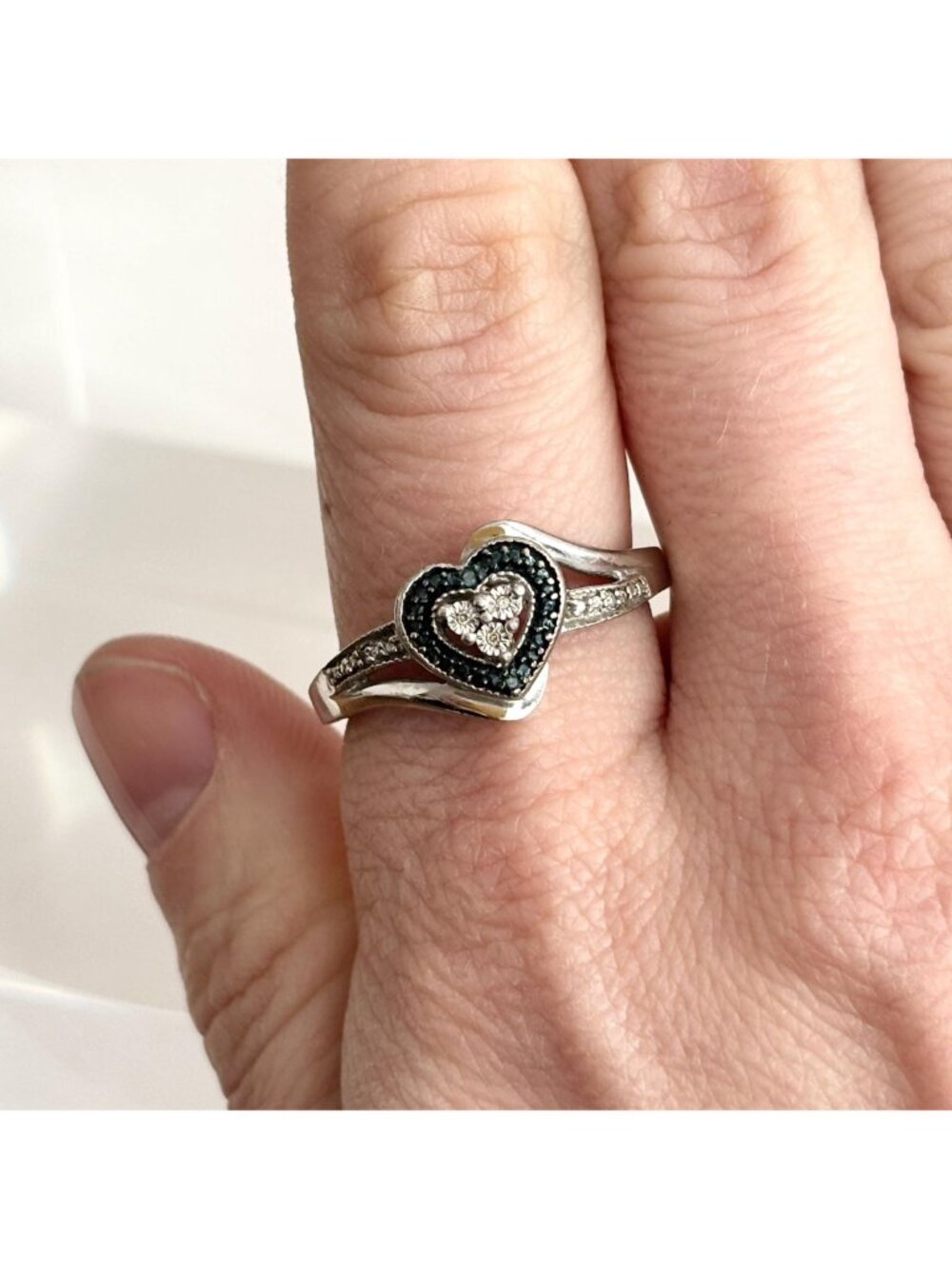Bypass Shank Heart Shaped CZ Gemstone Sterling Silver 925 Vintage Ring - sz 9.75 - Picture 12 of 14